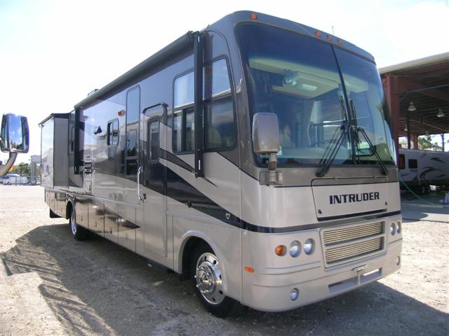 Used 2006 Damon Intruder 373 Class A - Gas For Sale